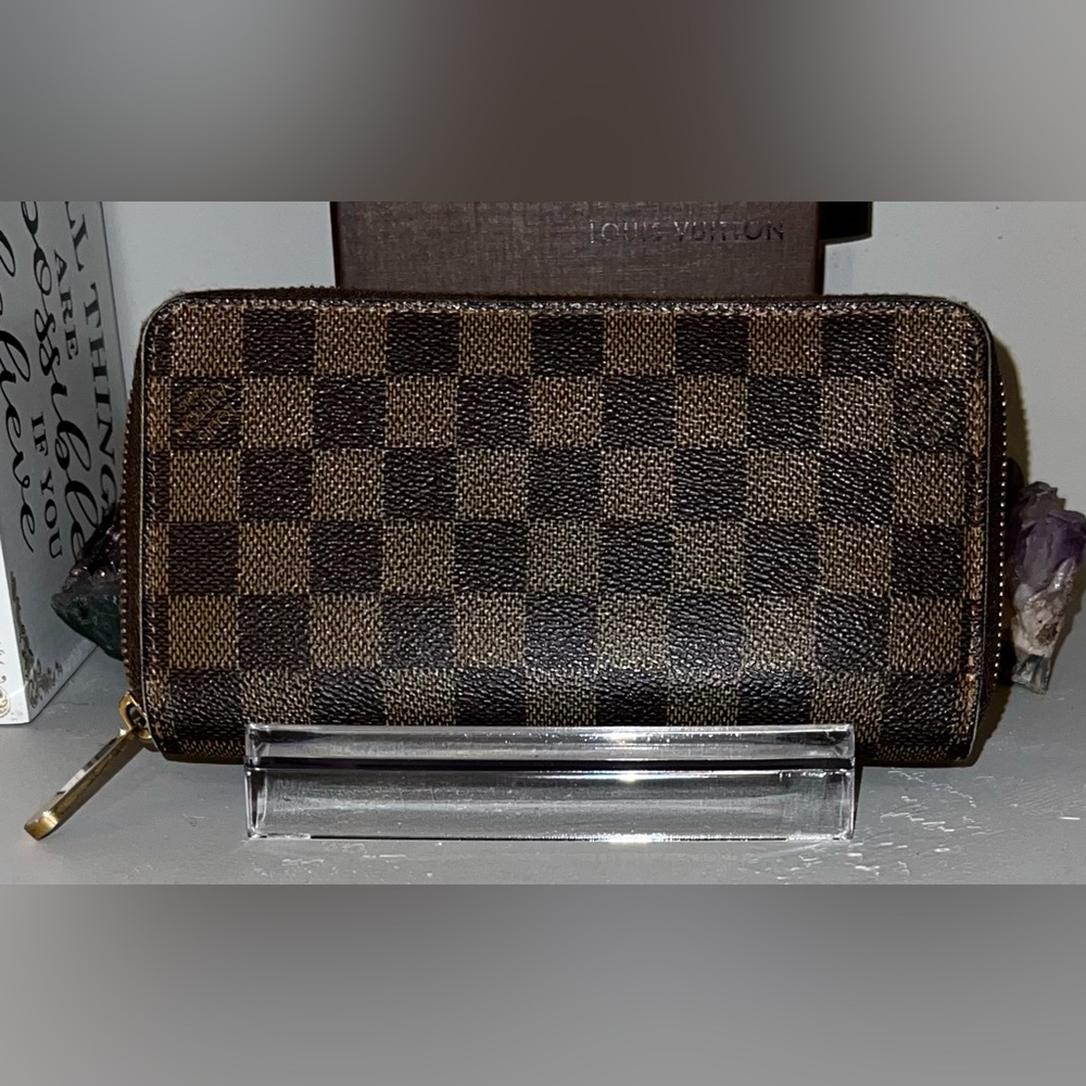 Euc Louis Vuitton Damier Ebene Zippy Wallet - image 5
